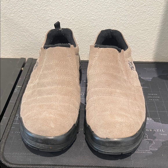 Nevados Men's Tan Quilted Slip-On Loafers/Shoes - Picture 1 of 8
